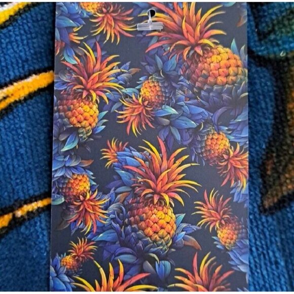New Pineapple Beach Towel Cotton Bath Pool GIFT Fruit Pineapples Blue Hawaiian - Picture 3 of 4
